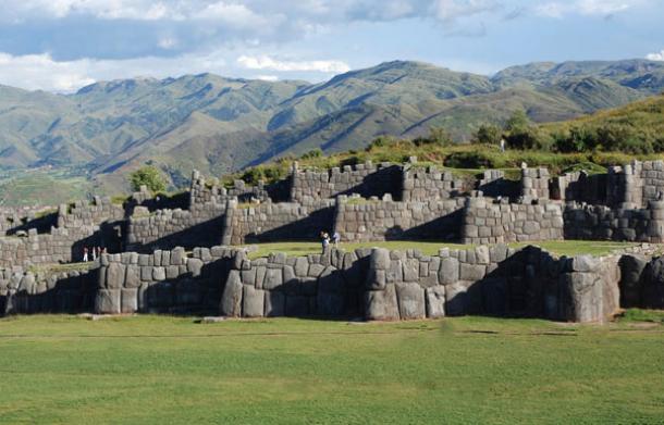 Imagini pentru SAKSAYWAMAN