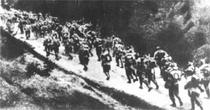 1916_trecerea_muntilor