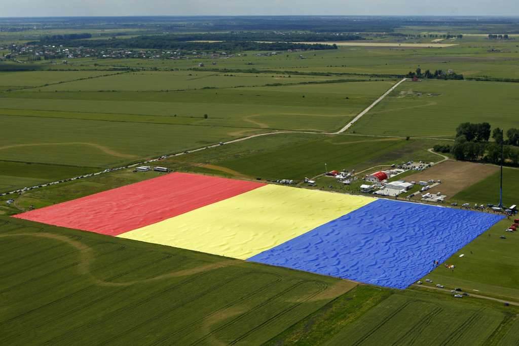 Romania Flag Guinness Record
