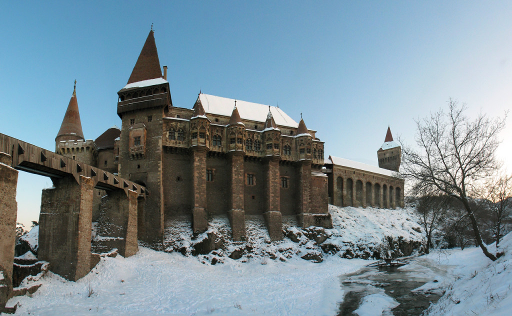 Castelul-Corvinilor 3