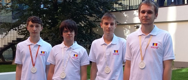 CEOI_2015_team2