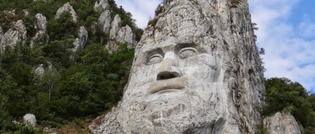 decebal la dunare