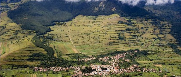 Sat-unic-în-lume-din-Alba