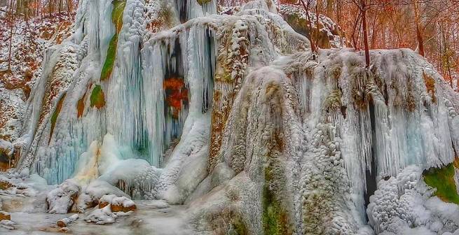 cascada-beusnita-gheata-655x336