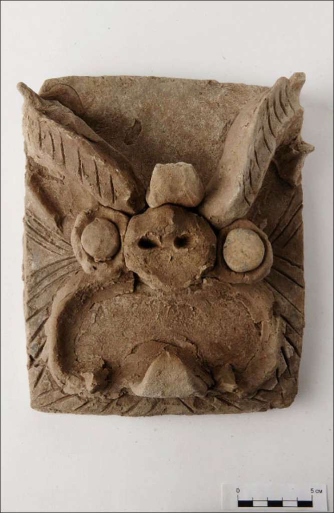 Dragon_tile_from_Por-Bazhyn