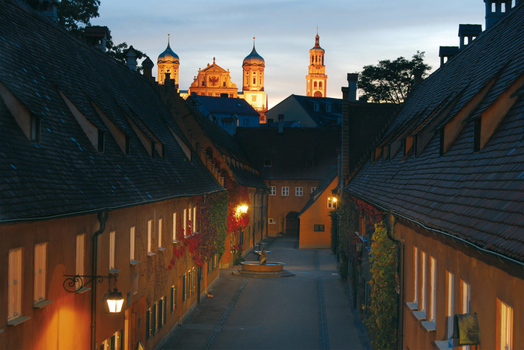 Fuggerei_nachts