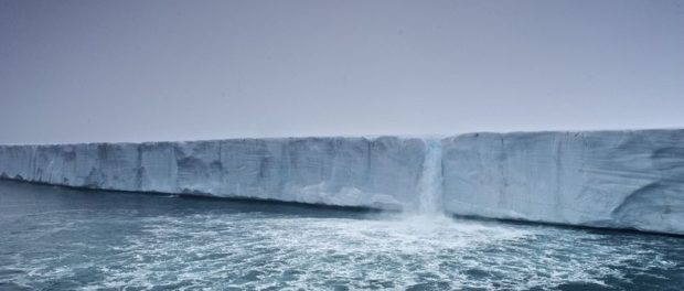 glacier-waterfalls-83