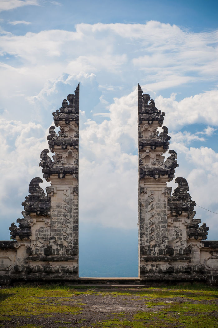 Poarta către Cer (detaliu templu din Bali)