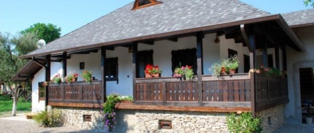 casa traditionala