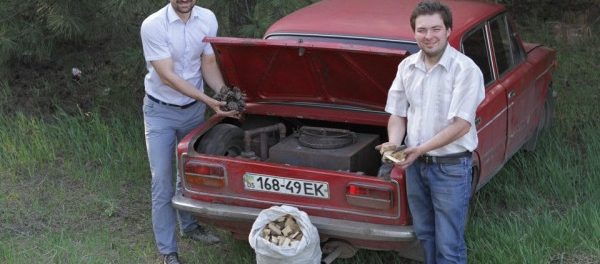 wood-powered-car5-600x338