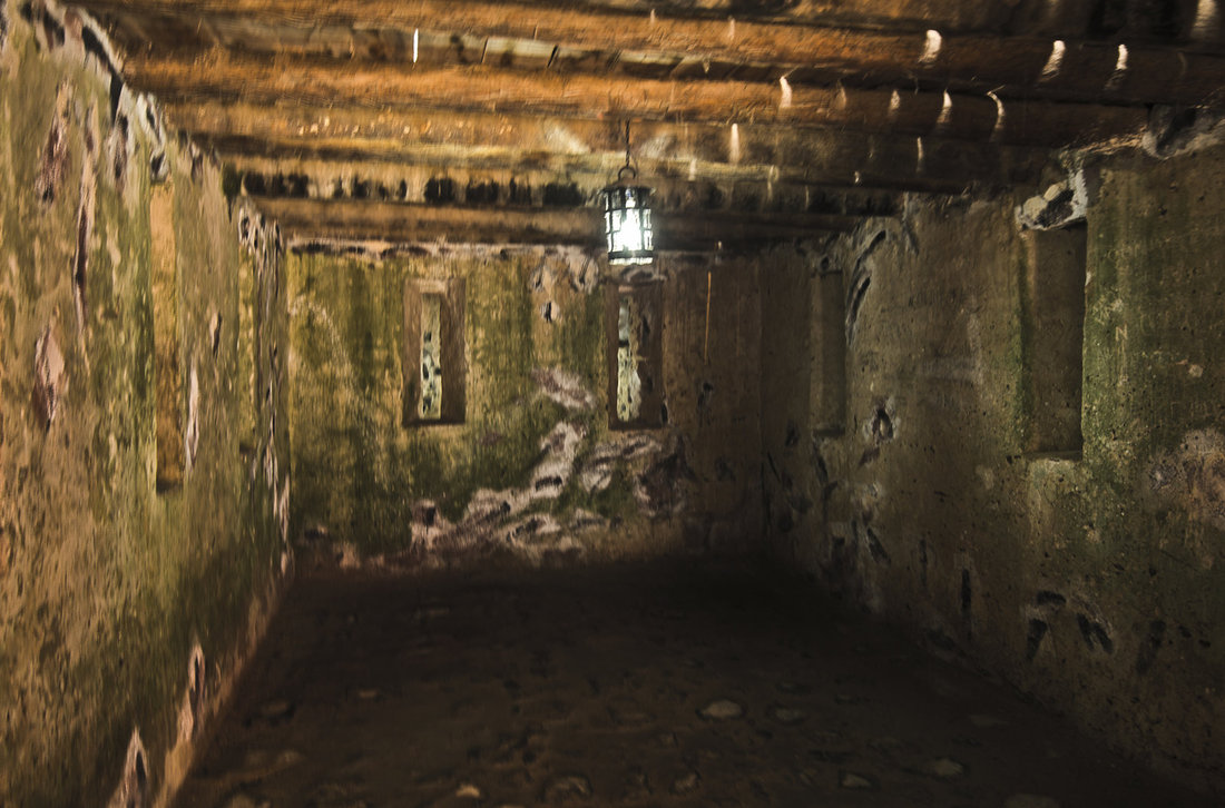 ile_de_goree___old_prison_at__dutch__slave_house_by_rvdz-d5sbwty