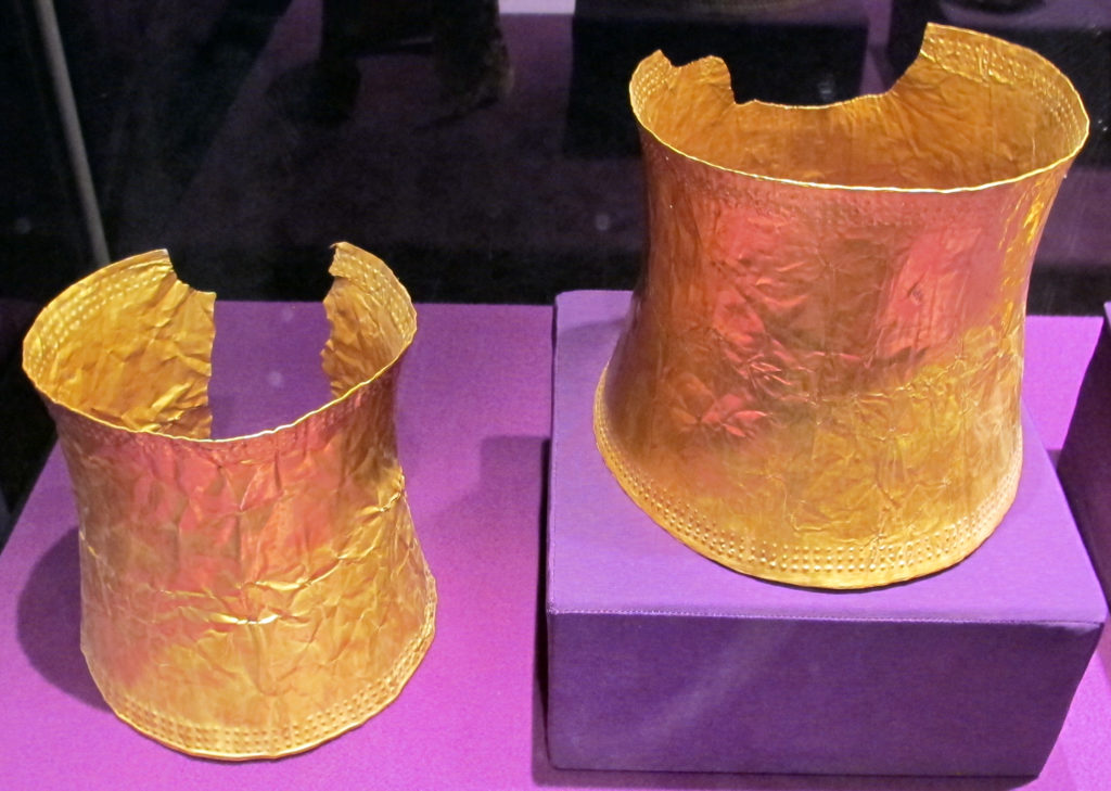 Età_del_bronzo,_diademi_in_oro_da_galesu,_1400-1200_ac._03