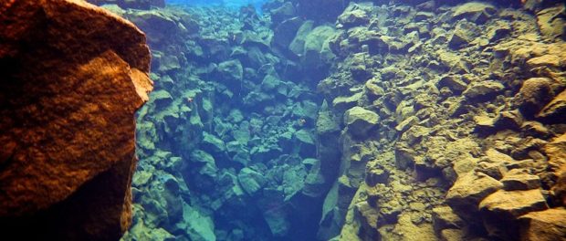 silfra-crack-45