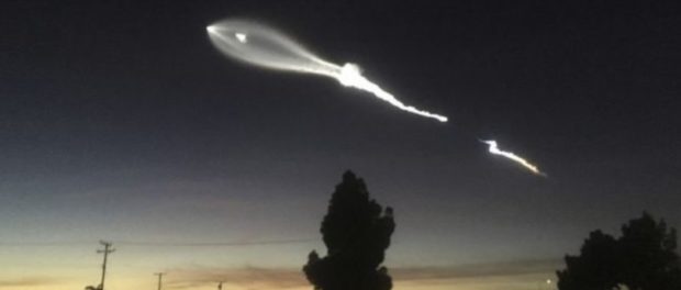 RACHETA SPACE X