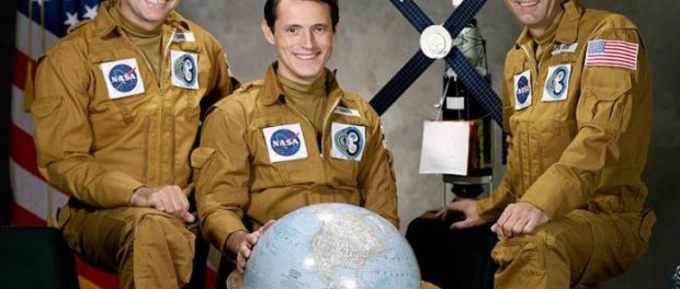 960px-skylab4-crew
