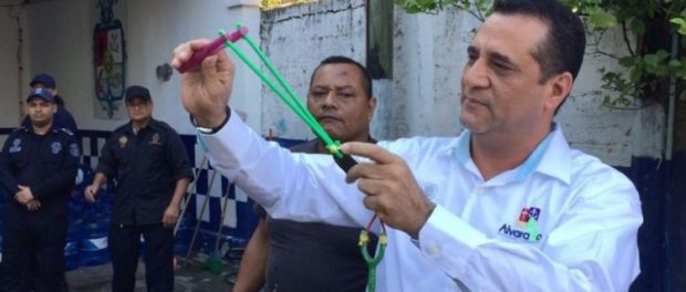 police-slingshots-750x450