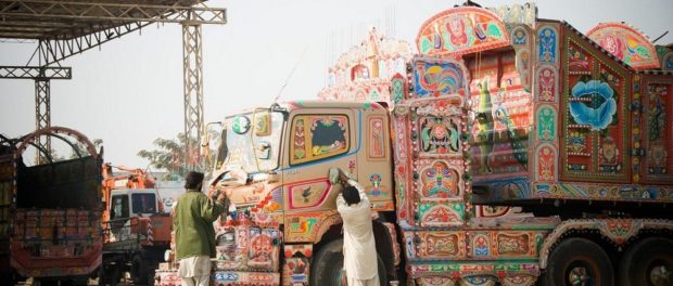 pakistan-jingle-trucks-42