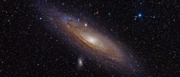 Andromeda_Galaxy_with_h-alpha