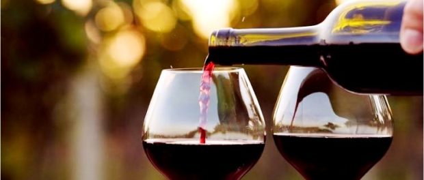 vin rosu beneficii