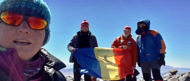 alpinisti-romani-pe-ojos