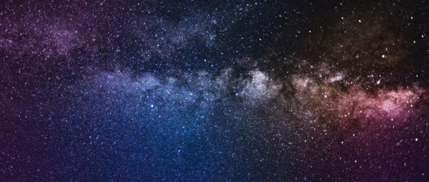 univers....