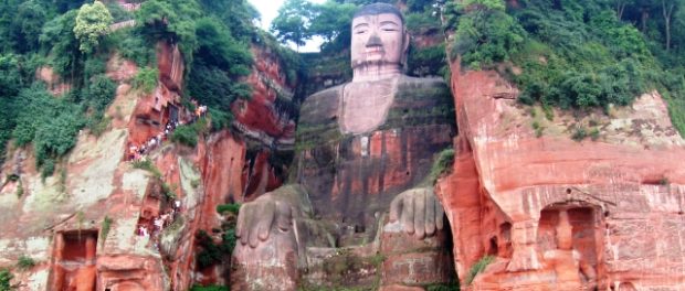 statuie buddha
