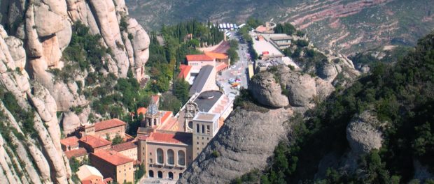 Monestir_de_Montserrat_vista_Roca_de_St._Jaume
