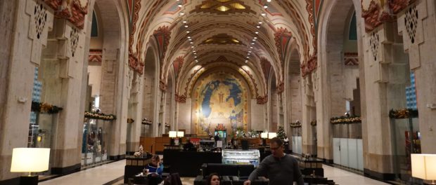 Detroit_December_2015_29_(Guardian_Building)