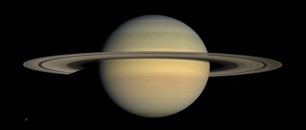 inele saturn