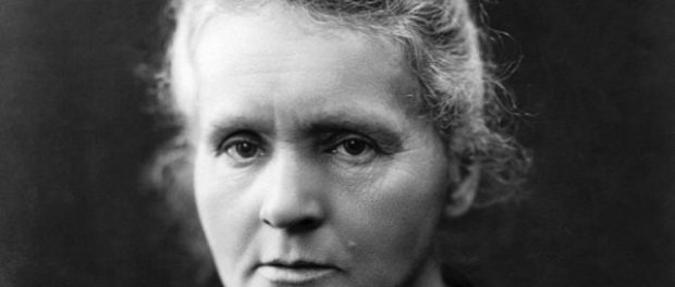Marie_Curie_c._1920s