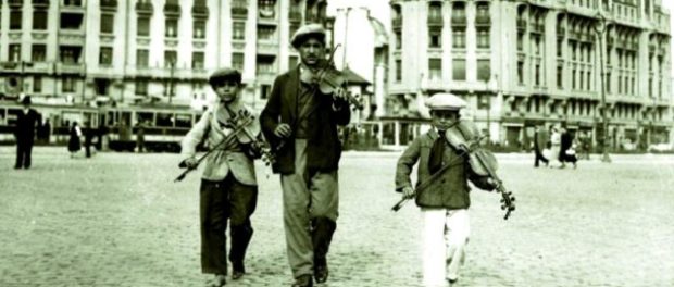 muzicanti stradali Bucuresti