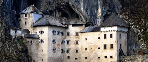 castel Predjama