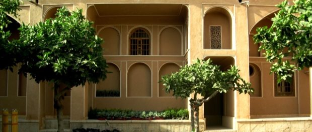 Casa lui Qazvinis1